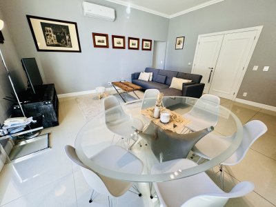 Apartamento ID.2462 - Venta de Apartamento 1 dormitorio Playa Brava Punta del Este