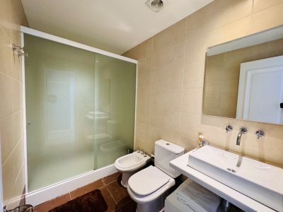 Apartamento ID.2462 - Venta de Apartamento 1 dormitorio Playa Brava Punta del Este