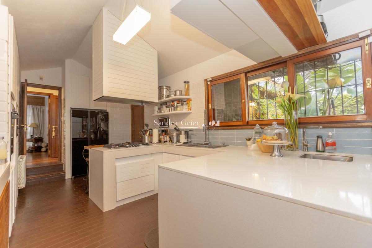 Casa ID.3506 - Casa de 3 dormitorios en Playa Mansa 