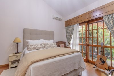 Casa ID.3506 - Casa de 3 dormitorios en Playa Mansa 