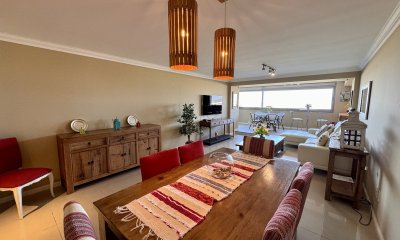 Venta apartamento 3 dormitorios en suite Playa Brava Punta del Este Torre Imperiale