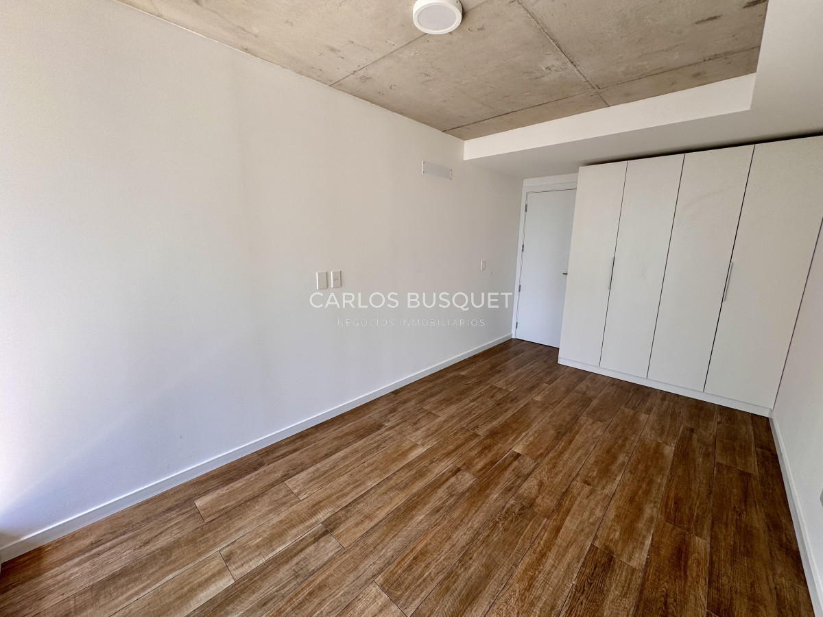 Apartamento ID.1073 - APTO DE 1 DORMITORIO EN PLENO CORAZON DE LA PENINSULA