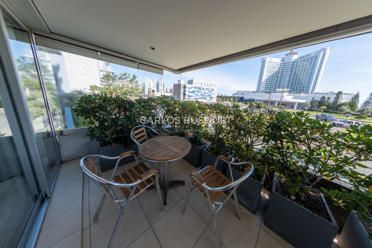 Apartamento ID.1072 - Venta apartamento 3 dormitorios Punta del Este Playa Mansa 