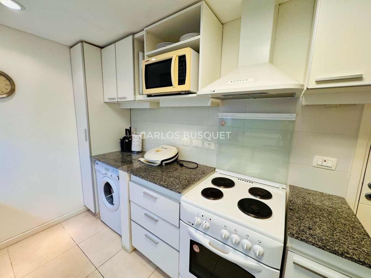 Apartamento ID.1072 - Venta apartamento 3 dormitorios Punta del Este Playa Mansa 