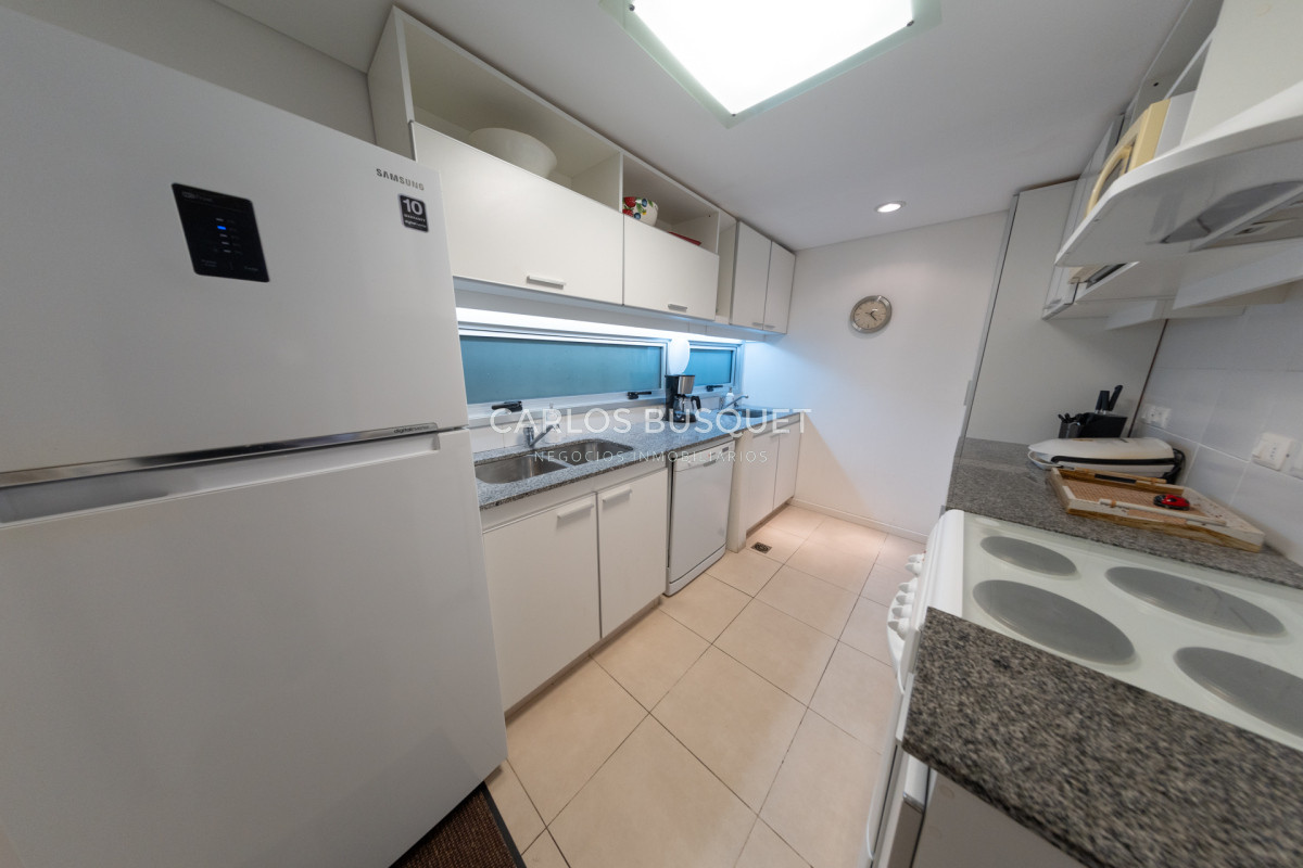 Apartamento ID.1072 - Venta apartamento 3 dormitorios Punta del Este Playa Mansa 