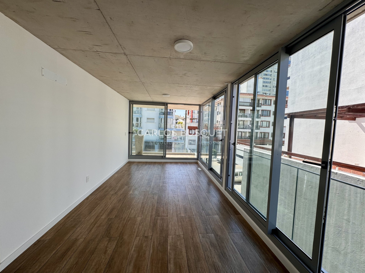 Apartamento ID.1073 - APTO DE 1 DORMITORIO EN PLENO CORAZON DE LA PENINSULA