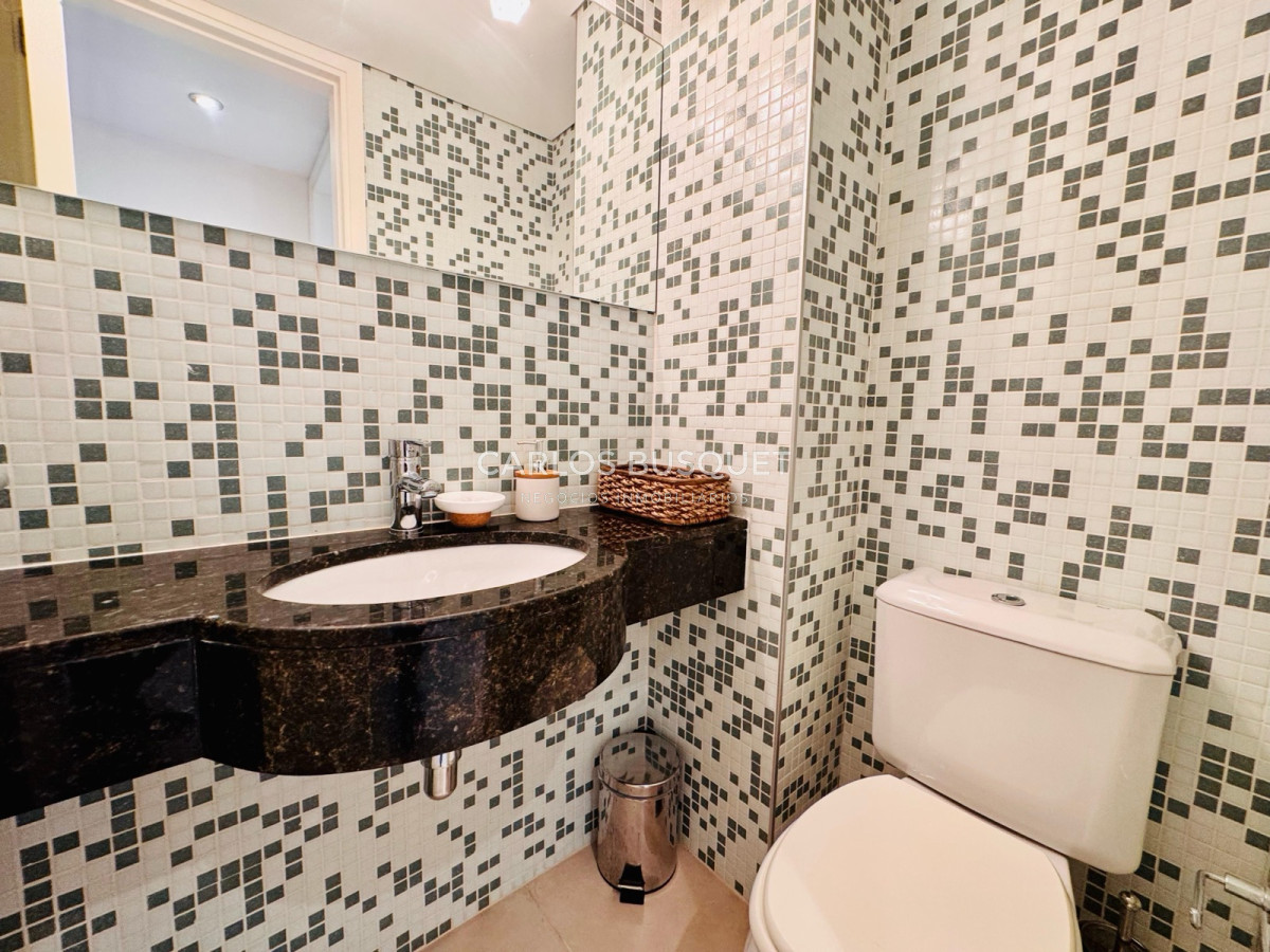 Apartamento ID.1072 - Venta apartamento 3 dormitorios Punta del Este Playa Mansa 