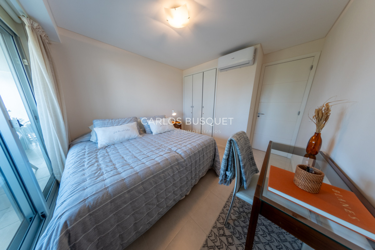 Apartamento ID.1072 - Venta apartamento 3 dormitorios Punta del Este Playa Mansa 