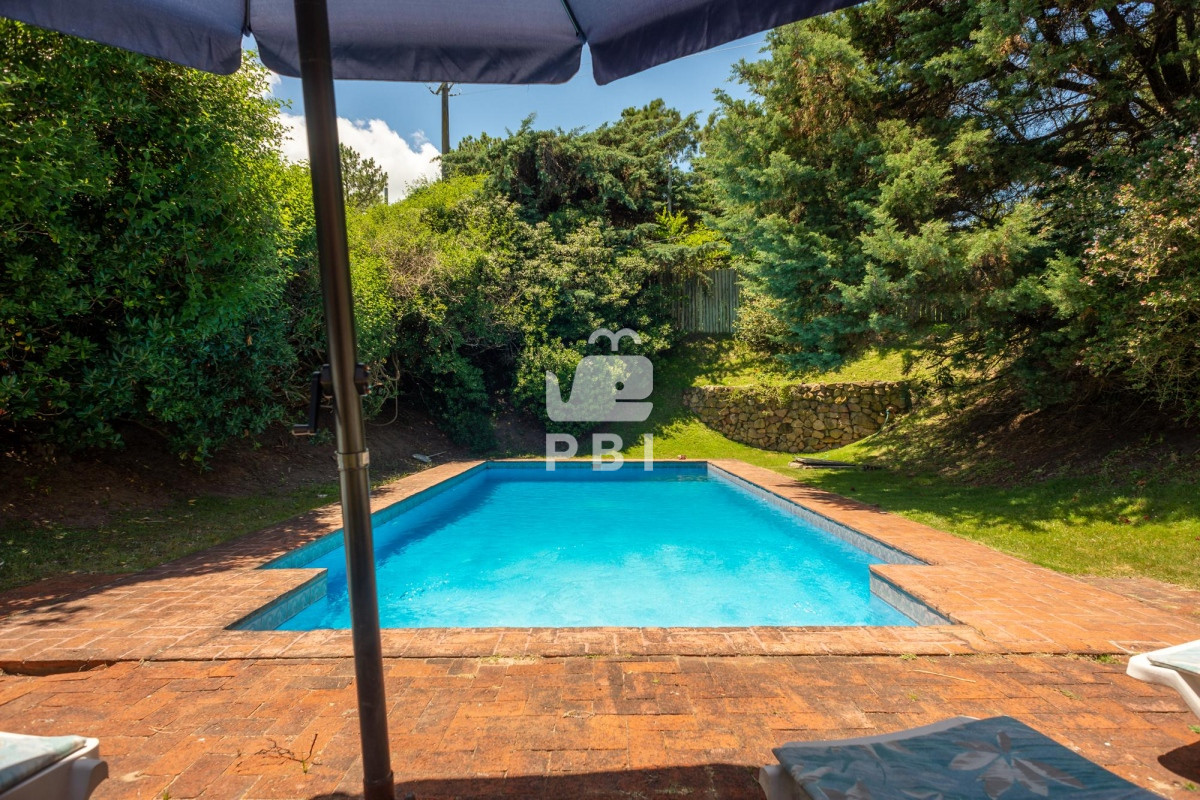 VmVudGEgQ2FzYSA1IGRvcm1pdG9yaW9zIFB1bnRhIEJhbGxlbmEgUGlzY2luYSB2aXN0YSBhbCBNYXIgLSBSZWYgOiBQQkkxMjcyMw==