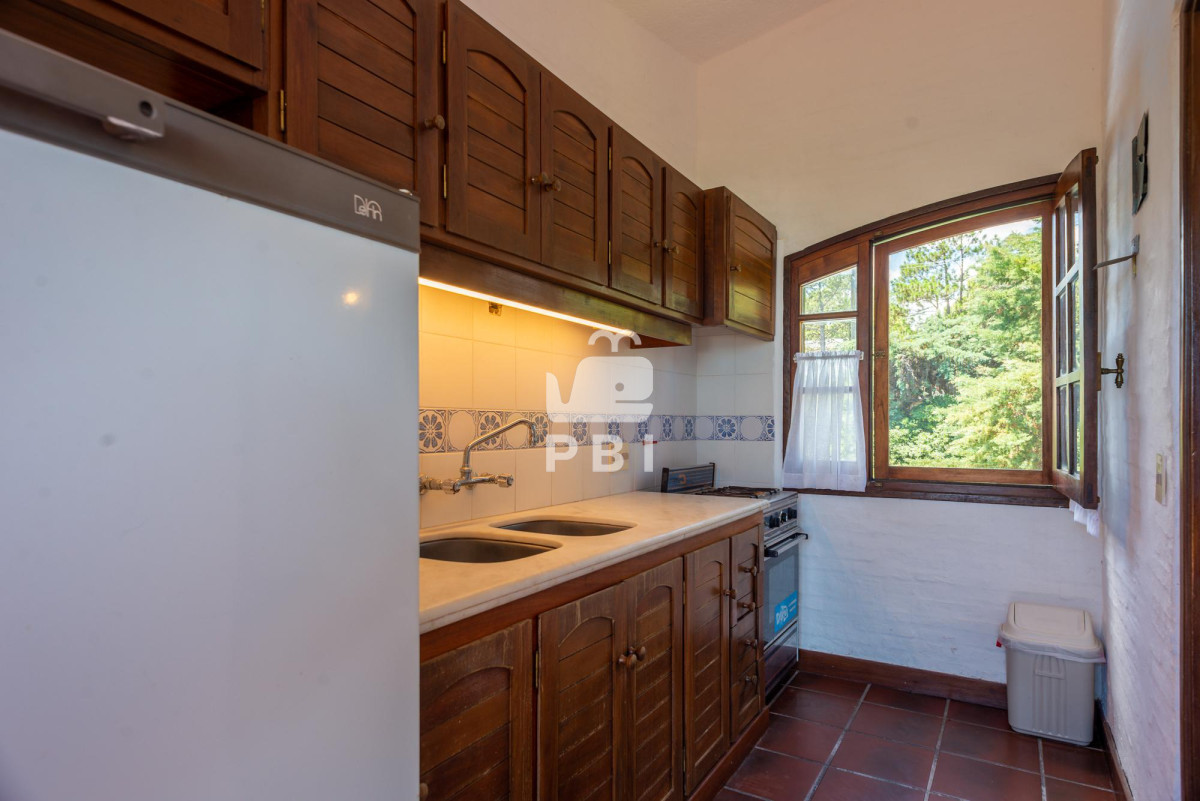 VmVudGEgQ2FzYSA1IGRvcm1pdG9yaW9zIFB1bnRhIEJhbGxlbmEgUGlzY2luYSB2aXN0YSBhbCBNYXIgLSBSZWYgOiBQQkkxMjcyMw==