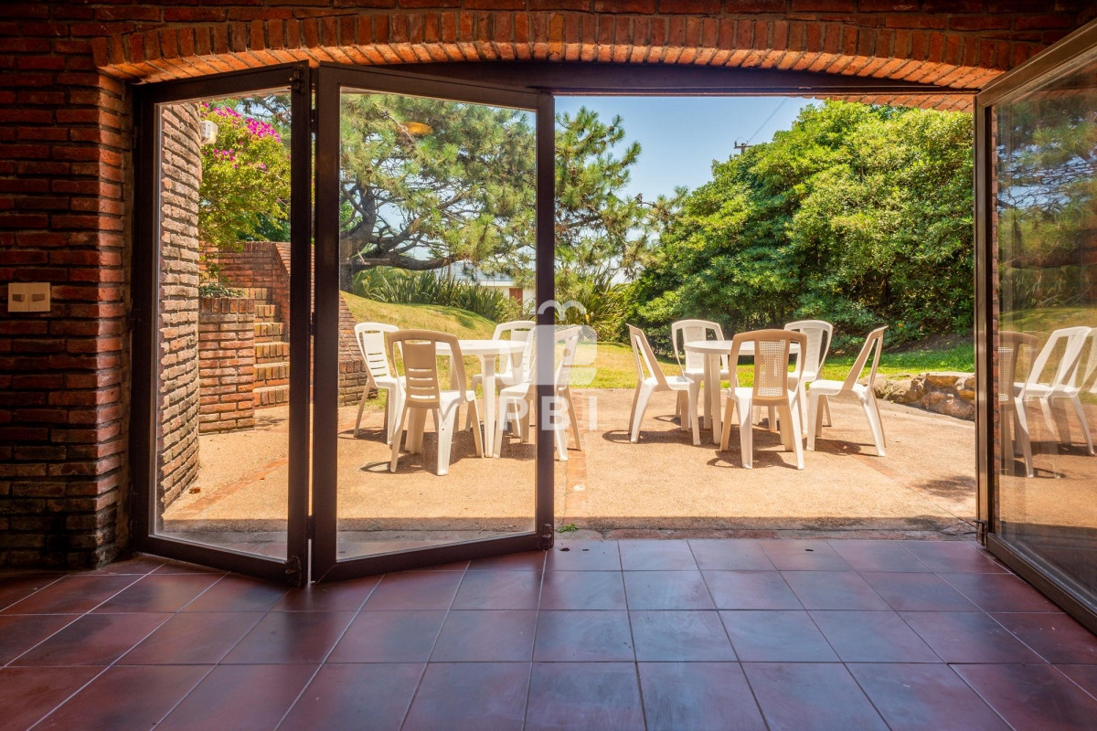 VmVudGEgQ2FzYSA1IGRvcm1pdG9yaW9zIFB1bnRhIEJhbGxlbmEgUGlzY2luYSB2aXN0YSBhbCBNYXIgLSBSZWYgOiBQQkkxMjcyMw==