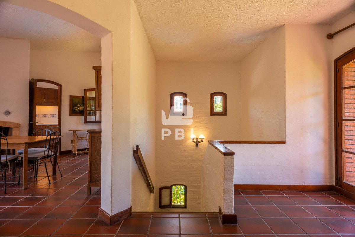 VmVudGEgQ2FzYSA1IGRvcm1pdG9yaW9zIFB1bnRhIEJhbGxlbmEgUGlzY2luYSB2aXN0YSBhbCBNYXIgLSBSZWYgOiBQQkkxMjcyMw==