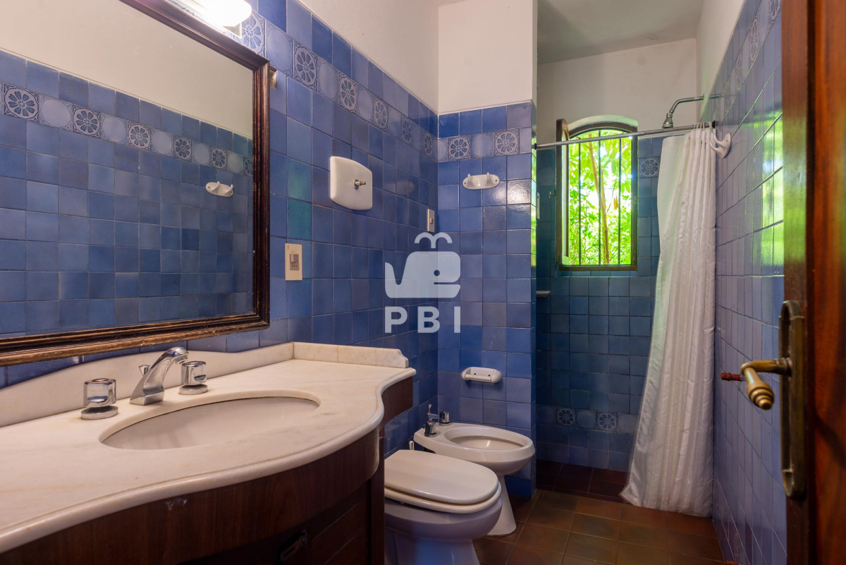 VmVudGEgQ2FzYSA1IGRvcm1pdG9yaW9zIFB1bnRhIEJhbGxlbmEgUGlzY2luYSB2aXN0YSBhbCBNYXIgLSBSZWYgOiBQQkkxMjcyMw==