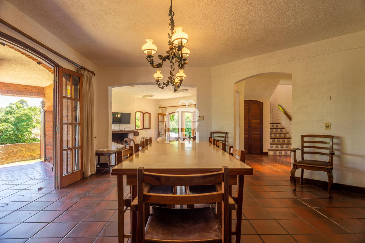 VmVudGEgQ2FzYSA1IGRvcm1pdG9yaW9zIFB1bnRhIEJhbGxlbmEgUGlzY2luYSB2aXN0YSBhbCBNYXIgLSBSZWYgOiBQQkkxMjcyMw==