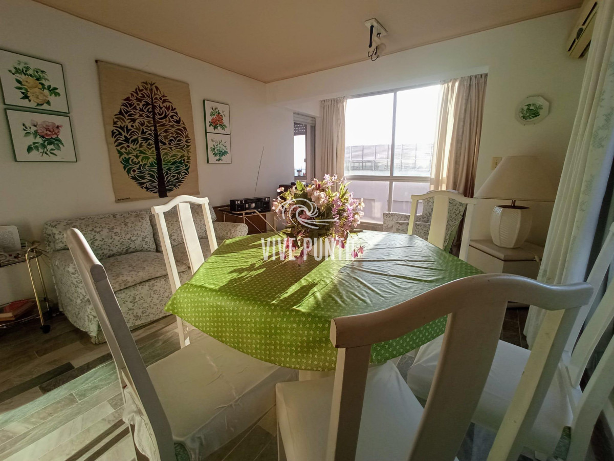 Apartamento ID.782 - Venta apartamento 3 dormitorios con garage Punta del Este
