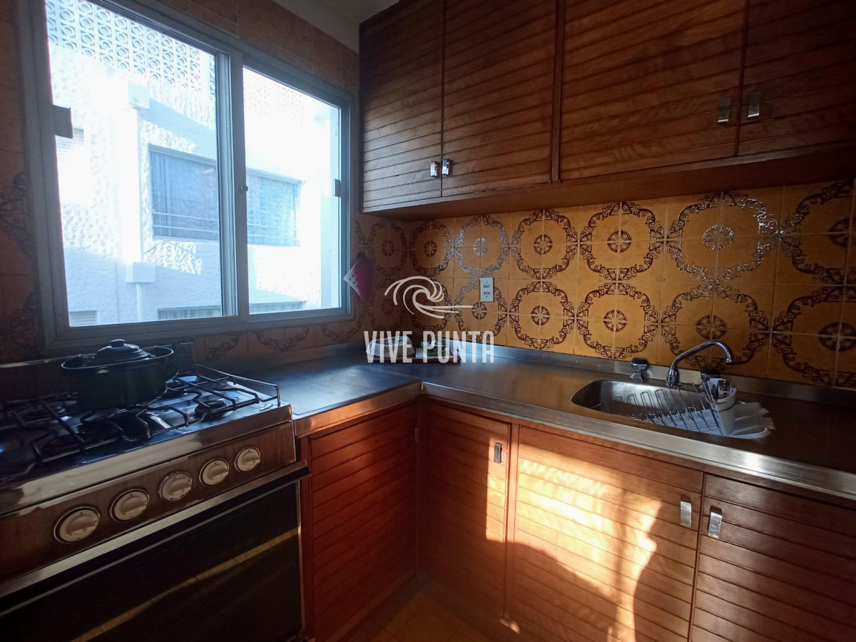 Apartamento ID.782 - Venta apartamento 3 dormitorios con garage Punta del Este