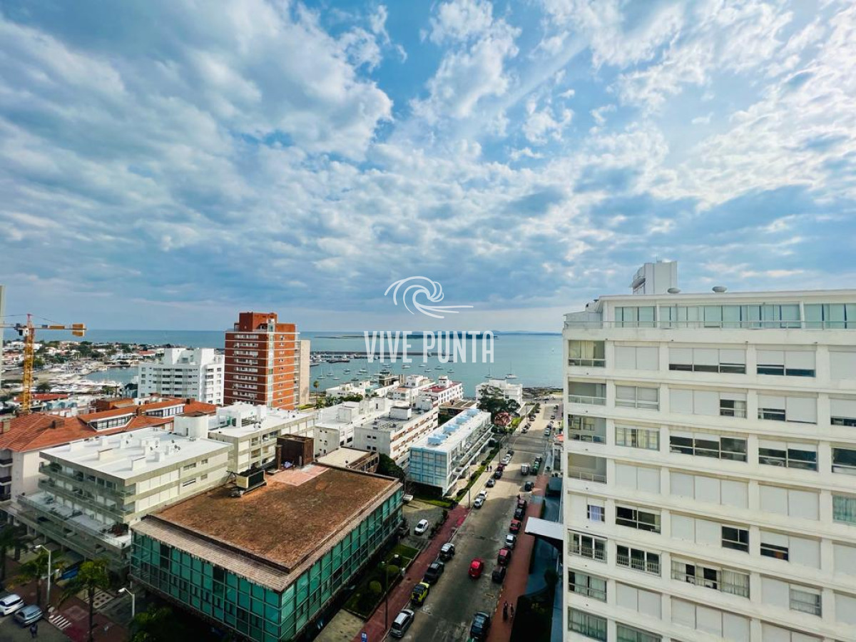Apartamento ID.484 - Venta Apartamento 3 dormitorios Vista al mar Peninsula Punta del Este