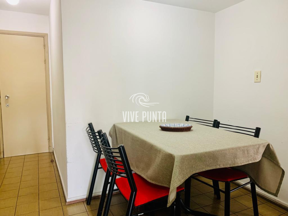 Apartamento ID.758 - Venta Apartamento 2 Dormitorios Península Punta del Este