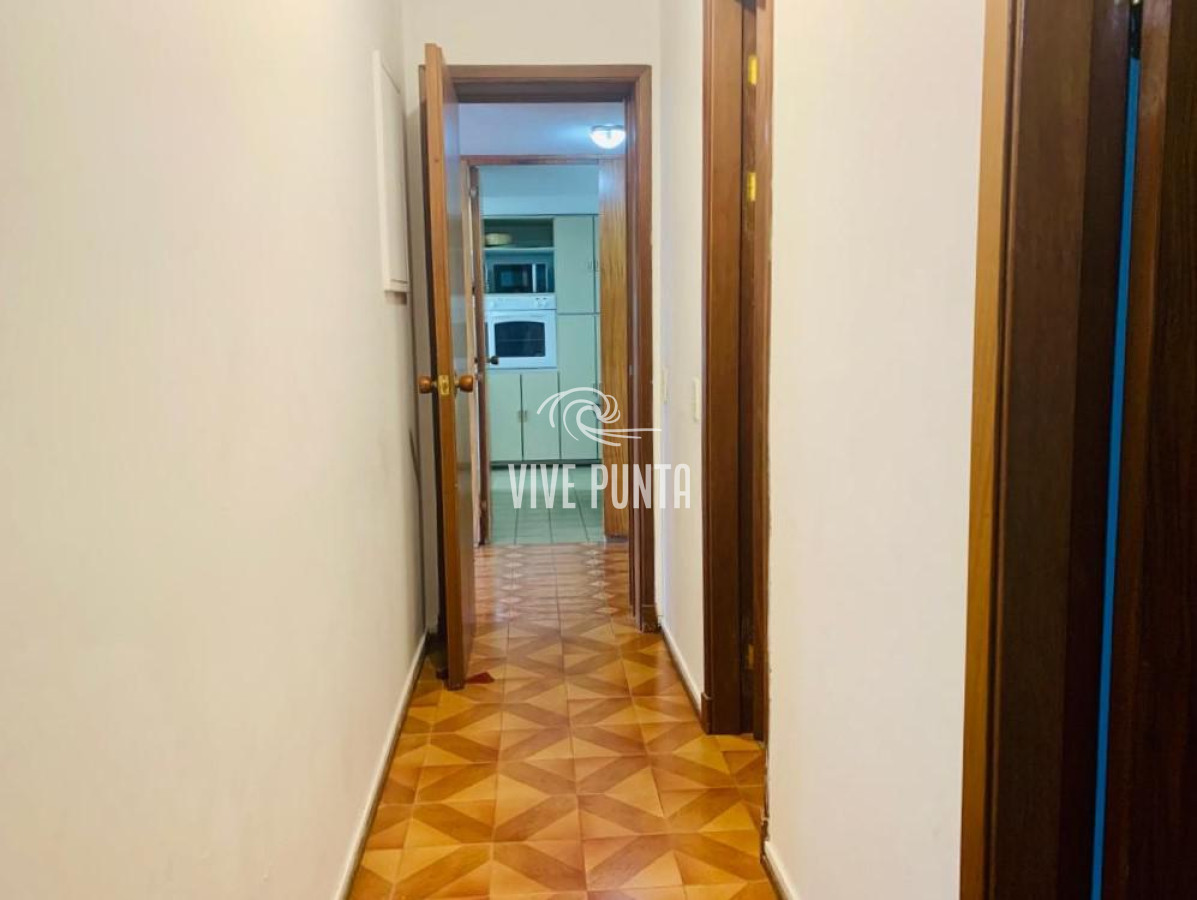 Apartamento ID.758 - Venta Apartamento 2 Dormitorios Península Punta del Este