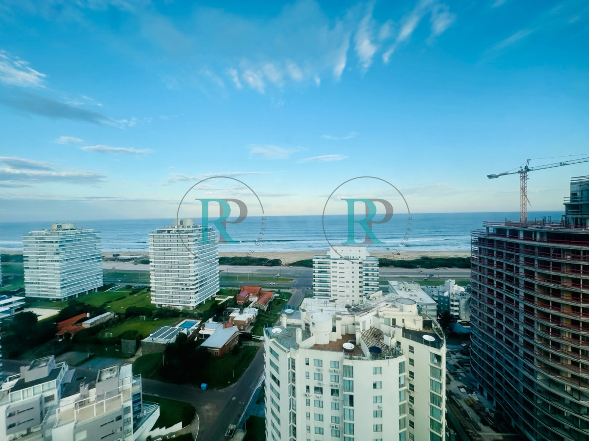 Apartamento ID.2492 - Venta apartamento 3 dormitorios vista al mar en Playa Brava