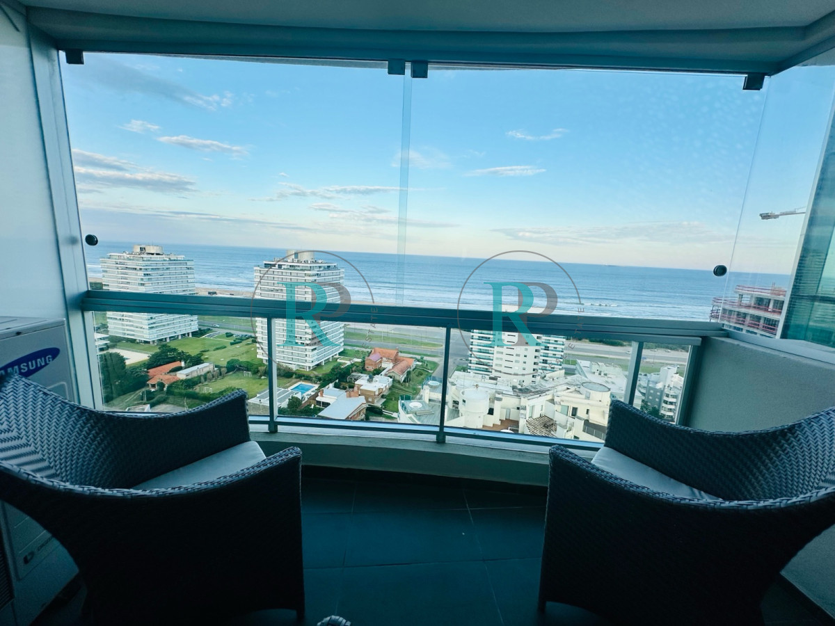 Apartamento ID.2492 - Venta apartamento 3 dormitorios vista al mar en Playa Brava