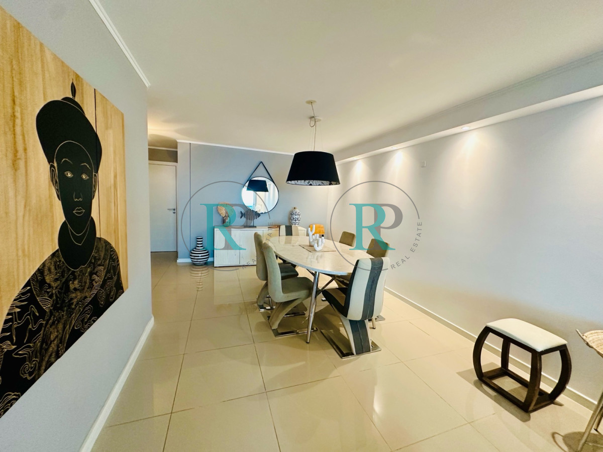 Apartamento ID.2492 - Venta apartamento 3 dormitorios vista al mar en Playa Brava