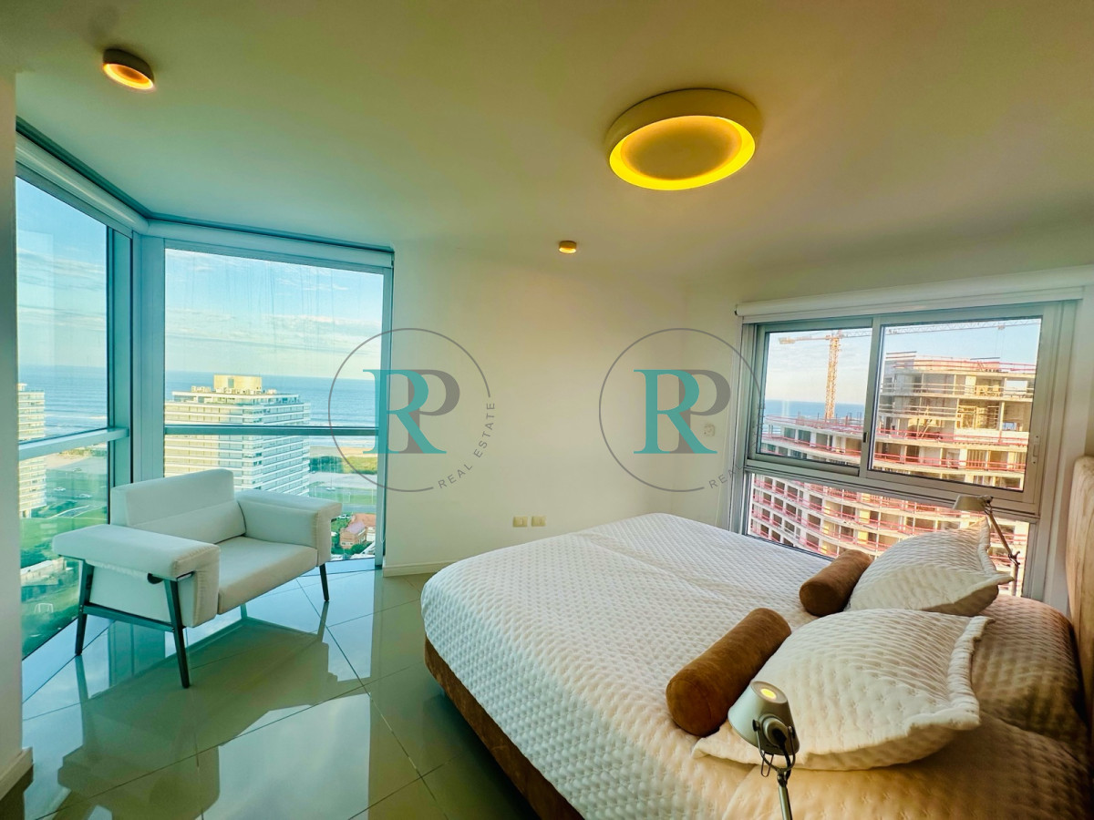 Apartamento ID.2492 - Venta apartamento 3 dormitorios vista al mar en Playa Brava