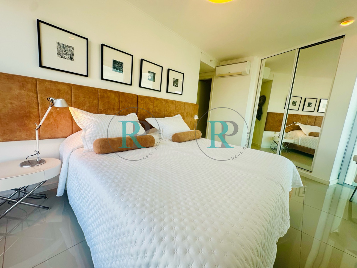 Apartamento ID.2492 - Venta apartamento 3 dormitorios vista al mar en Playa Brava