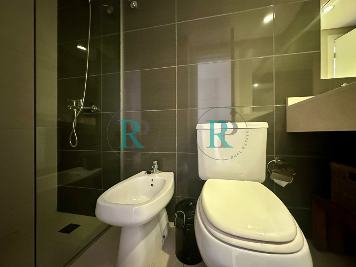 Apartamento ID.2492 - Venta apartamento 3 dormitorios vista al mar en Playa Brava
