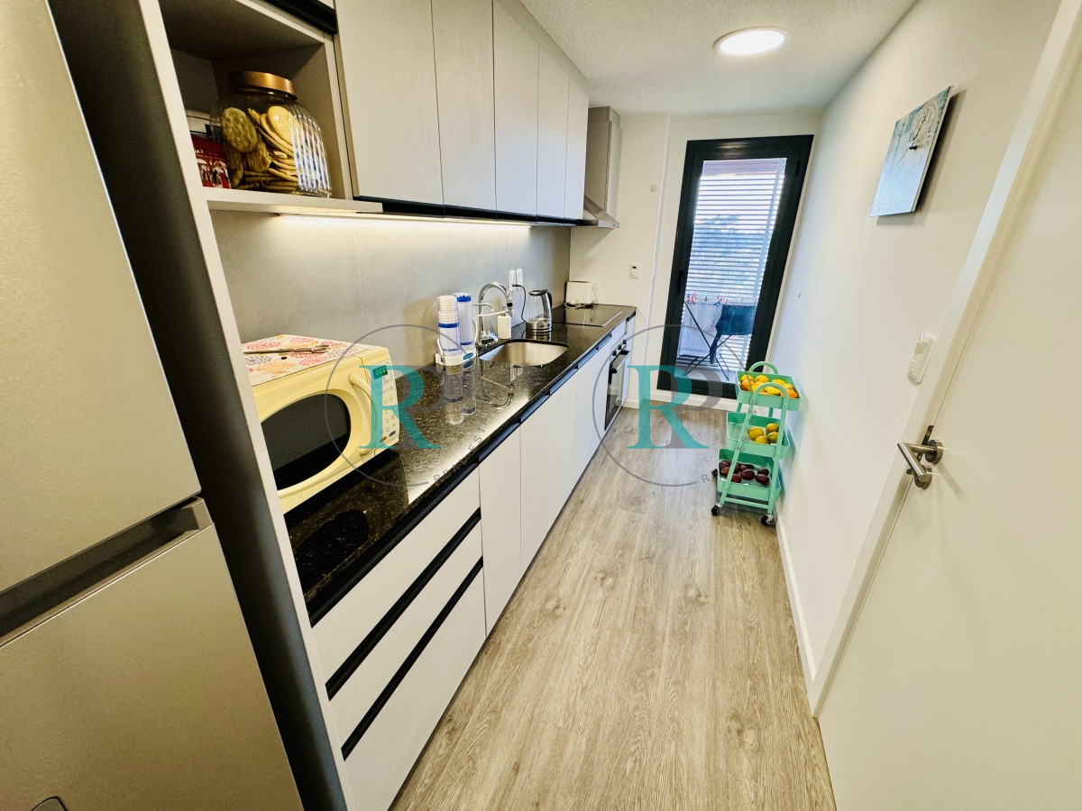 Apartamento ID.2010 - APARTAMENTO UBICADO A PASOS DEL SHOPING Y CENTROS MEDICOS