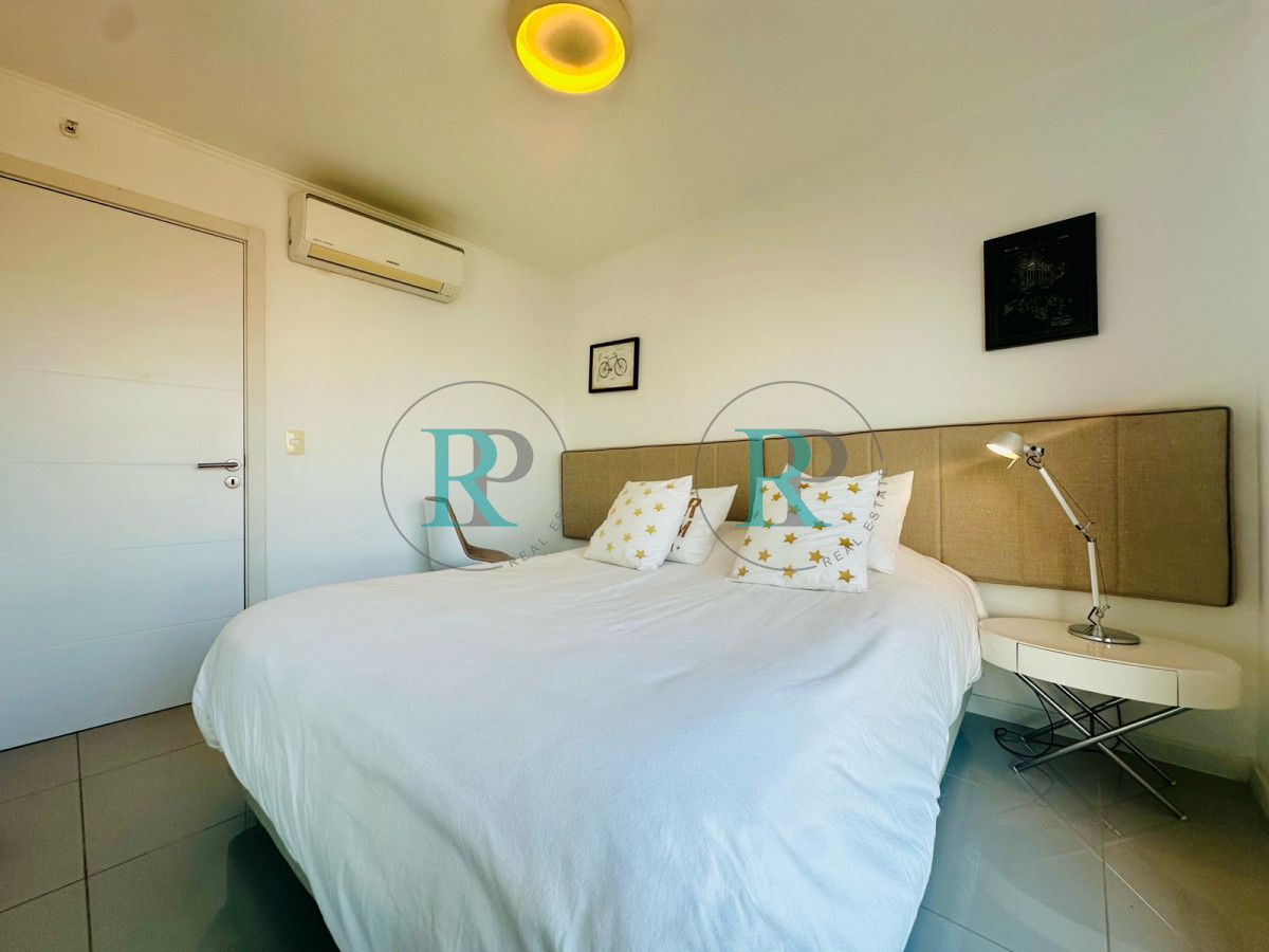 Apartamento ID.2492 - Venta apartamento 3 dormitorios vista al mar en Playa Brava
