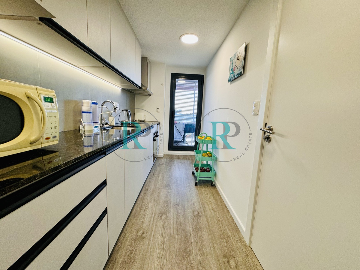 Apartamento ID.2010 - APARTAMENTO UBICADO A PASOS DEL SHOPING Y CENTROS MEDICOS