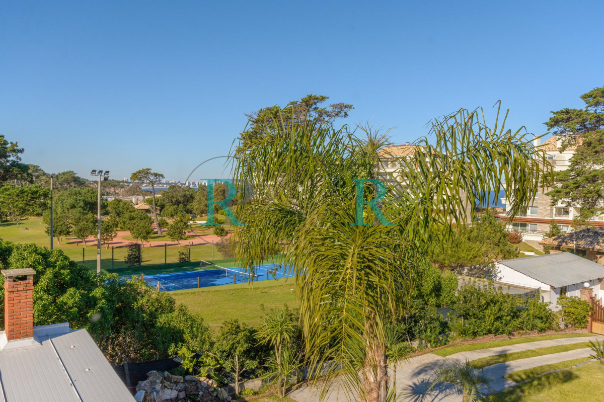 Casa ID.2480 - Venta casa 3 dormitorios en Pinares Playa Mansa