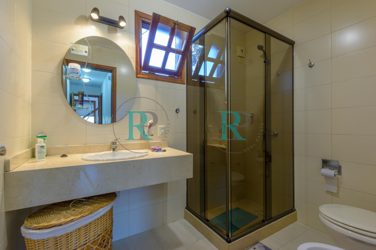 Casa ID.2480 - Venta casa 3 dormitorios en Pinares Playa Mansa