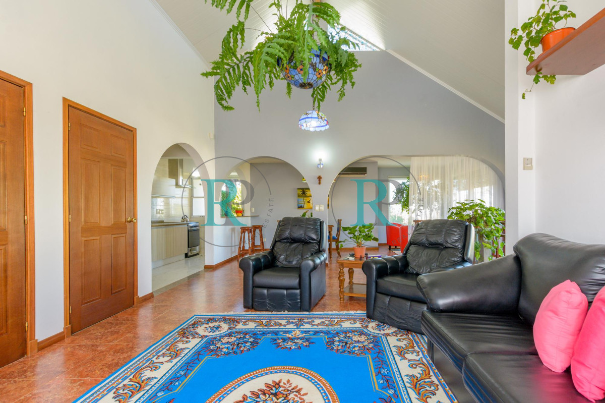 Casa ID.2480 - Venta casa 3 dormitorios en Pinares Playa Mansa