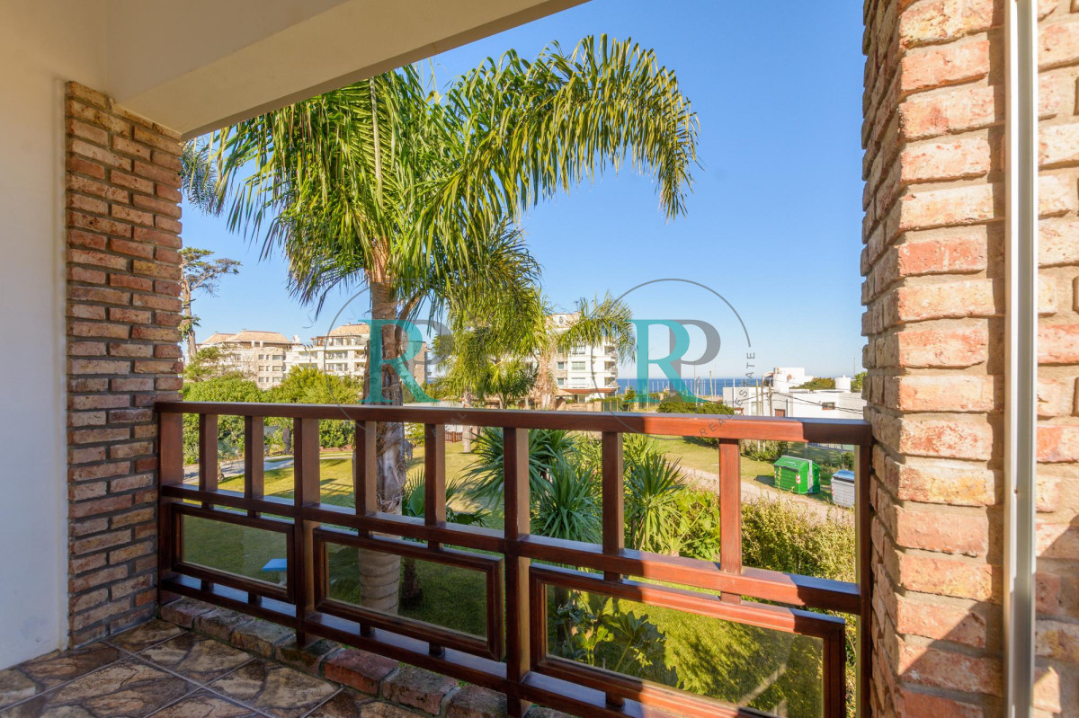 Casa ID.2480 - Venta casa 3 dormitorios en Pinares Playa Mansa