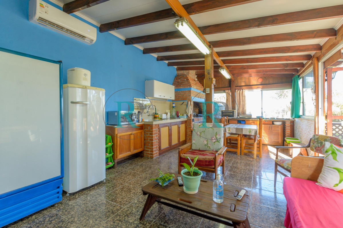 Casa ID.2480 - Venta casa 3 dormitorios en Pinares Playa Mansa