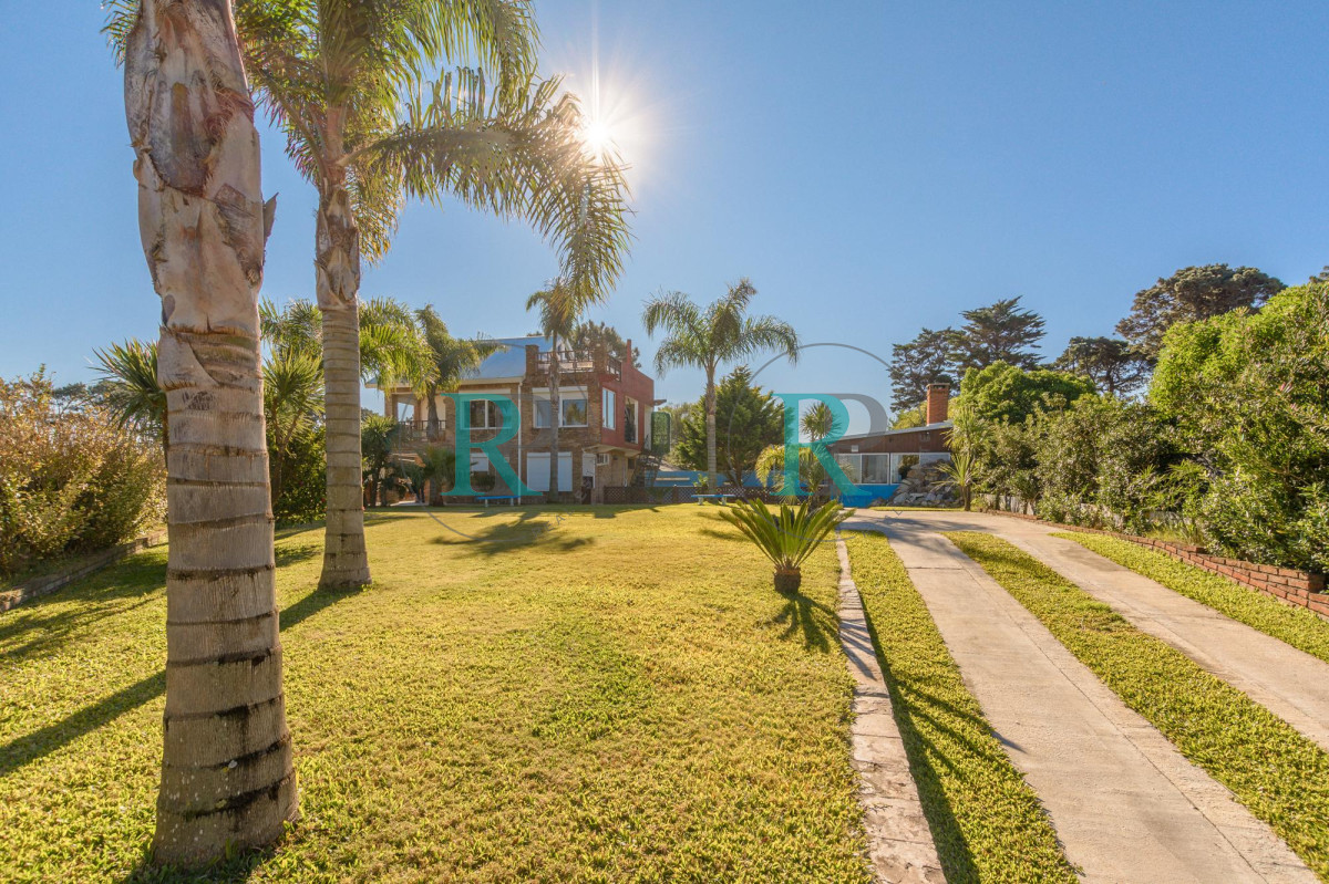 Casa ID.2480 - Venta casa 3 dormitorios en Pinares Playa Mansa