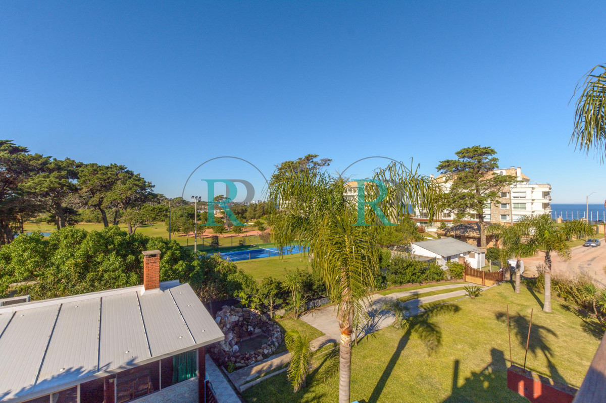 Casa ID.2480 - Venta casa 3 dormitorios en Pinares Playa Mansa