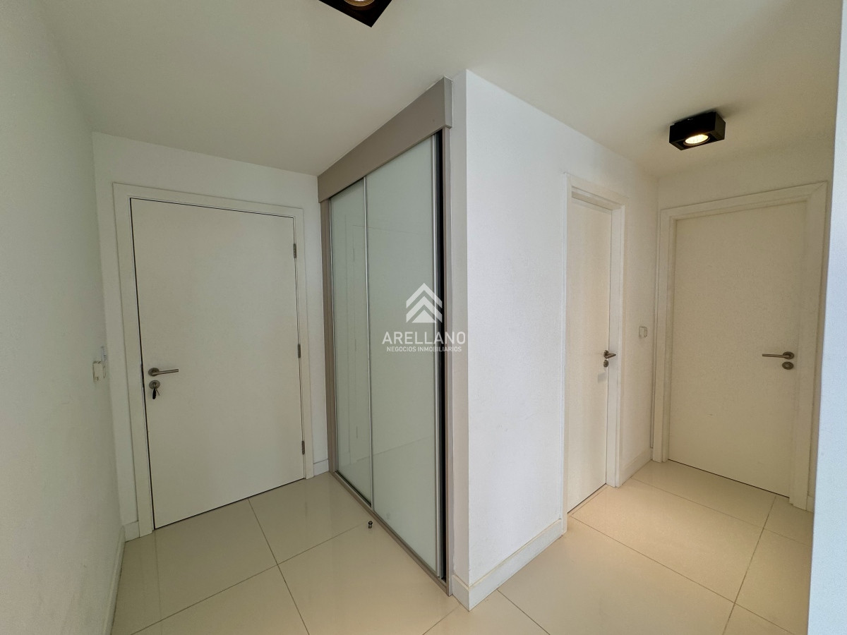 Apartamento ID.4508 - Venta apartamento 3 dormitorios 