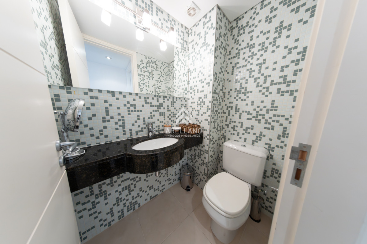 Apartamento ID.4550 - Venta apartamento 3 dormitorios Punta del Este Playa Mansa 