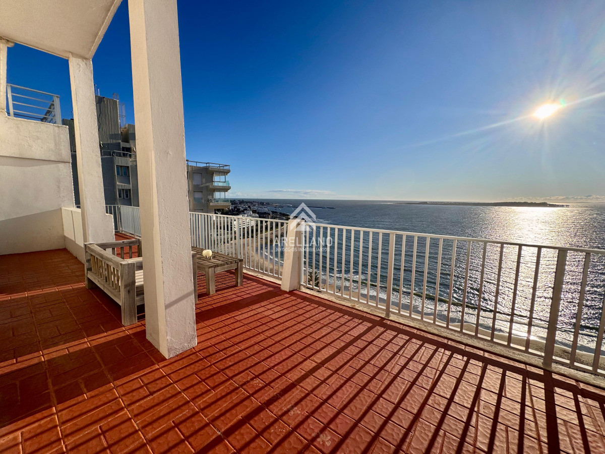 Apartamento ID.5602 - Apartamento en Venta , Punta del Este