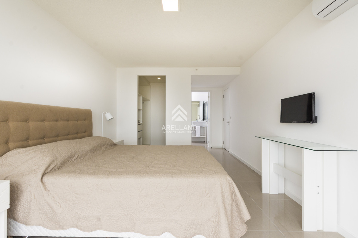 Apartamento ID.4514 - Apartamento en venta en Av. Roosevelt 
