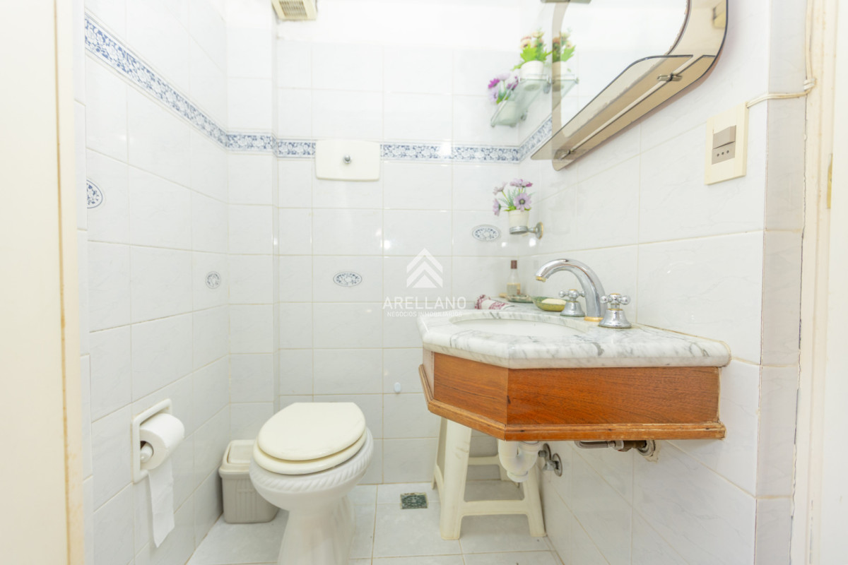 Casa ID.5879 - Venta casa 4 dormitorios