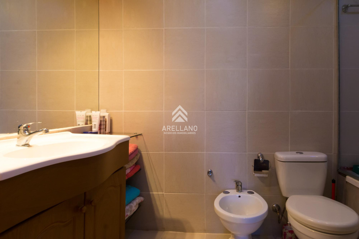 Casa ID.3919 - Venta Casa 4 dormitorios  - Playa Mansa