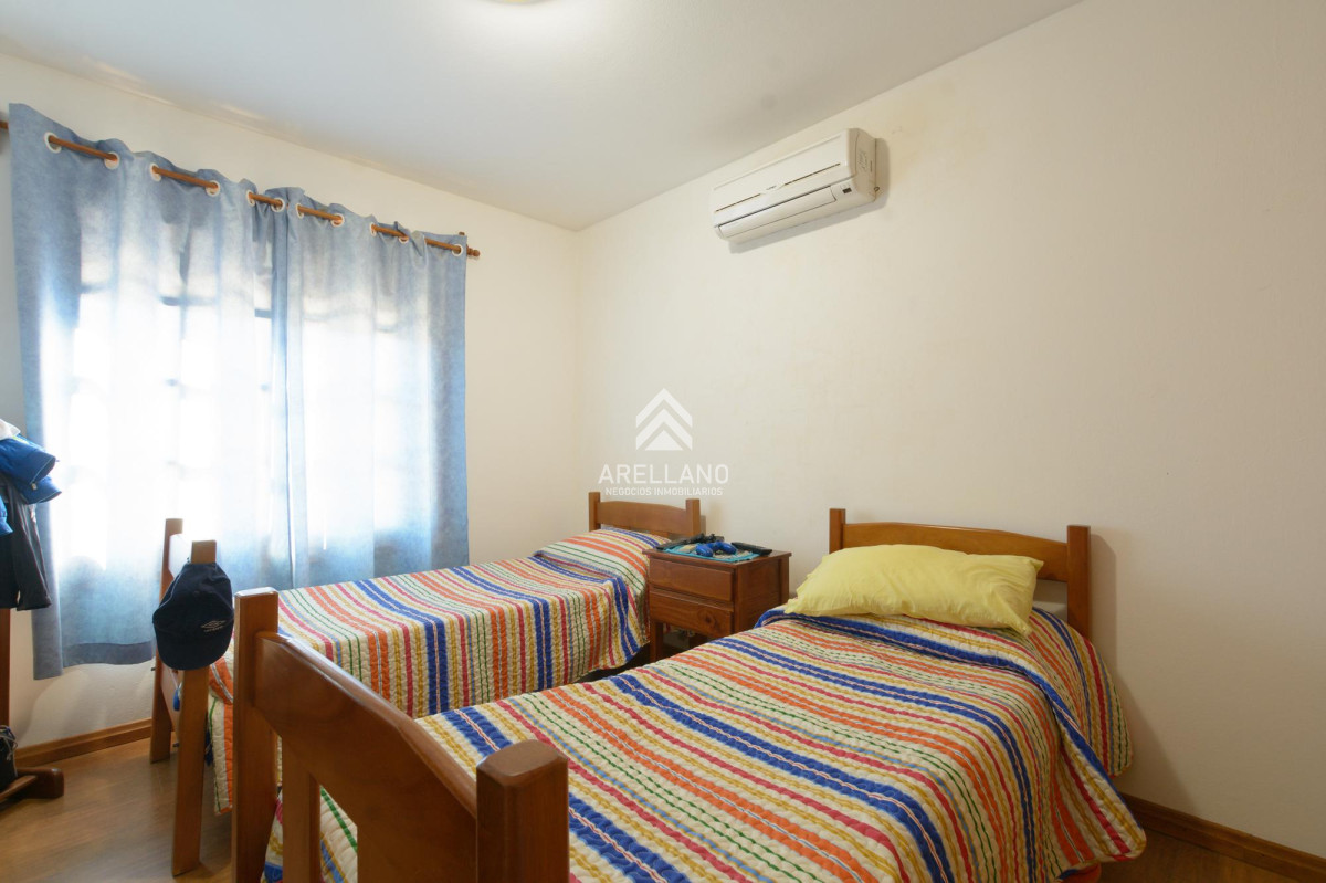 Casa ID.4687 - Venta casa 3 dormitorios en Pinares Playa Mansa