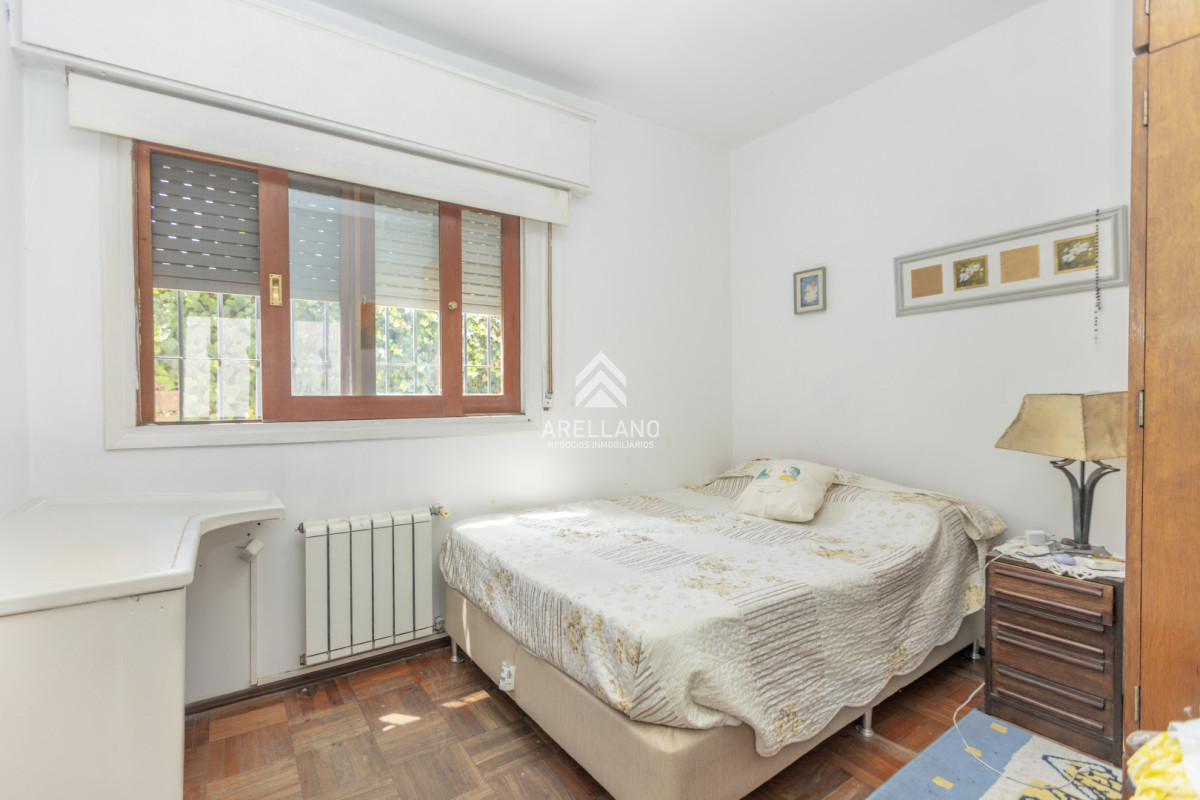 Casa ID.5879 - Venta casa 4 dormitorios