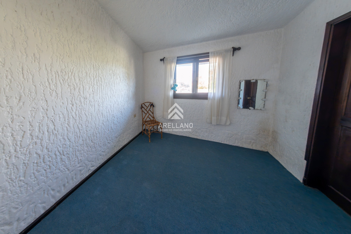 Casa ID.4613 - Venta casa 4 dormitorios en Pinares 