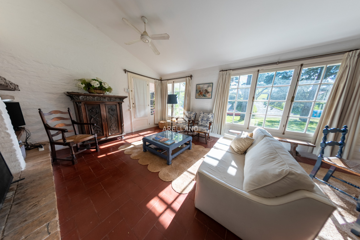 Casa ID.5411 - CHALET EN SAN RAFAEL