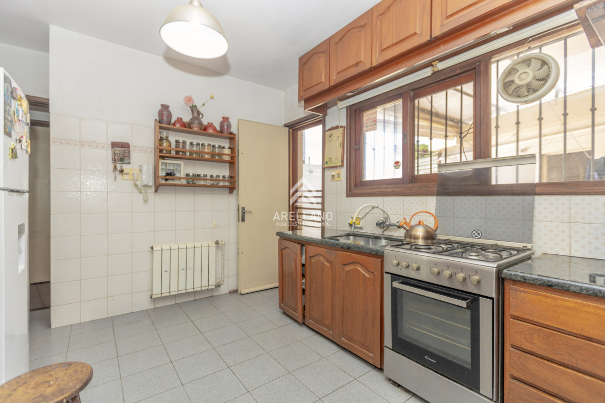 Casa ID.5879 - Venta casa 4 dormitorios